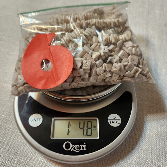 Bead Litub Shell Natural White Medium Chip Entire Lot Loose Chips and Strands - Picture 6 of 6